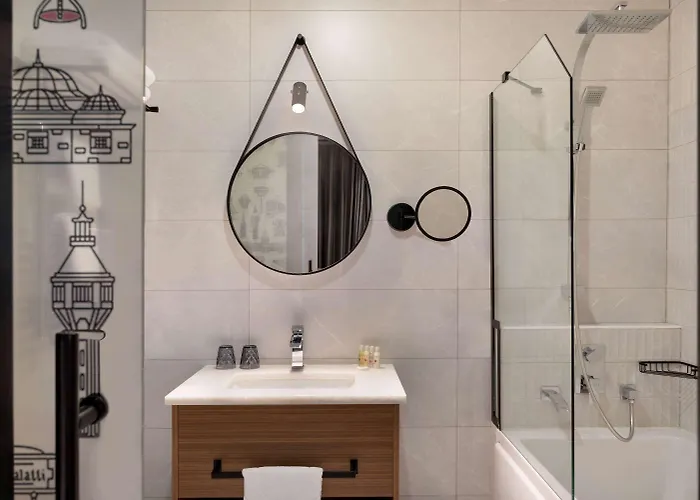 Отель Ramada By Wyndham Center Будапешт