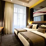 فندق Ramada By Wyndham Center بودابست