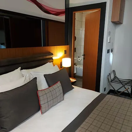 Ramada By Wyndham Center 4* Budapest