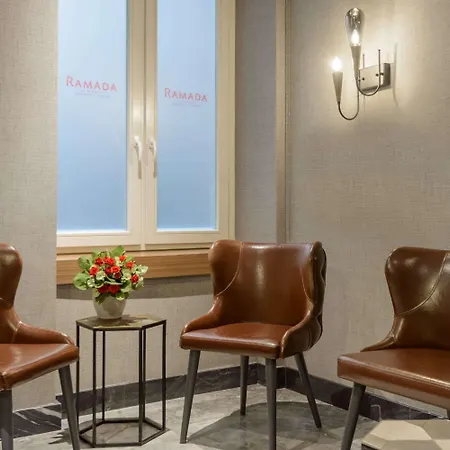 Ramada By Wyndham Center 4*