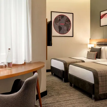Ramada By Wyndham Center Hotel 4*