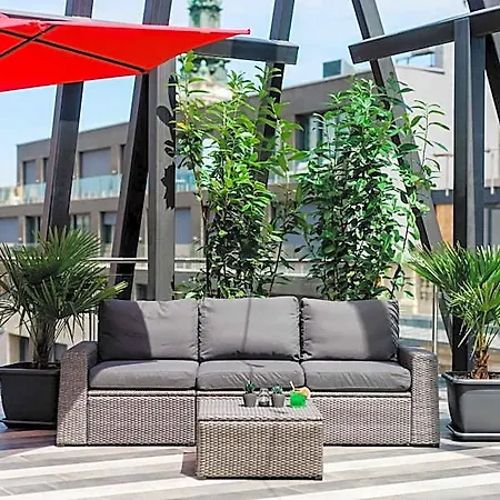 Hotel Ramada By Wyndham Center Budapest