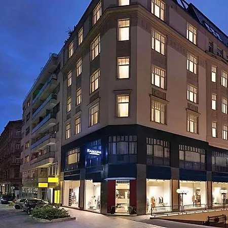 Ramada By Wyndham Center 4* Budapest