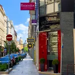 Ramada By Wyndham Center Hotel